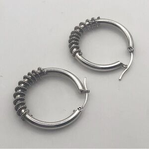 VTG Sterling Silver Rope / Cable Twist Hoop Earrings 925 Italy Approx 1.2”